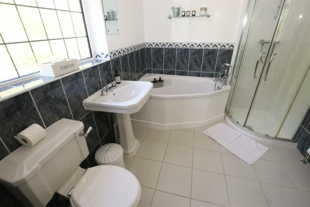 Additional image 19 of Stapehill Road, Wimborne
