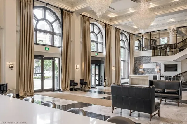 Additional image 16 of 118 King St Unit 1118