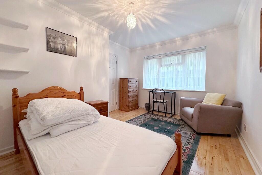 Additional image 11 of Cuckmere Way, BN1