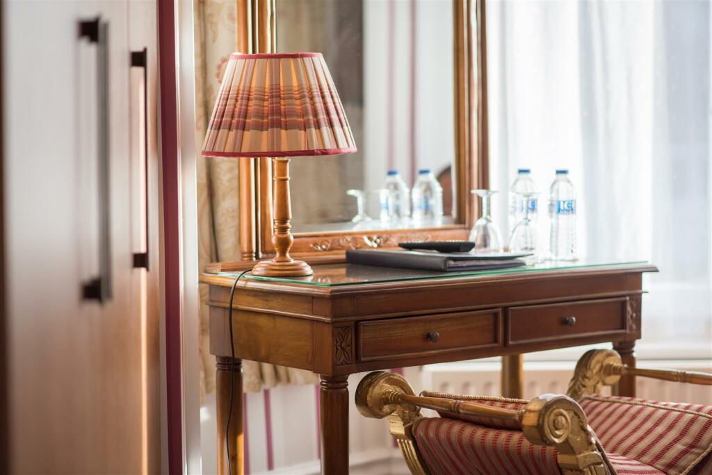 Additional image 35 of Pinewood Road, Branksome Park, Poole