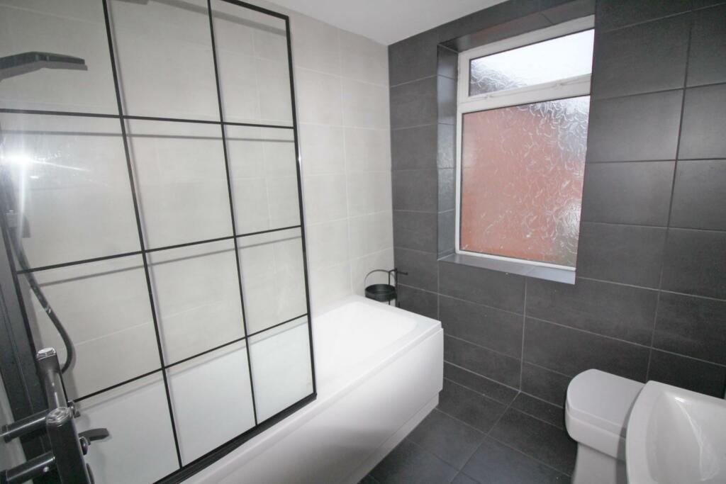 Additional image 9 of Bury Old Road, Heap, Bury