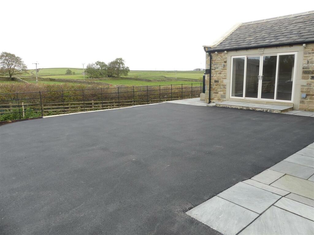 Additional image 25 of Coates Lane, Silsden
