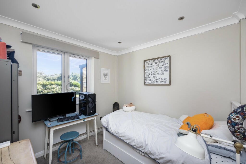 Additional image 7 of Marine Crescent, Goring-by-sea, BN12