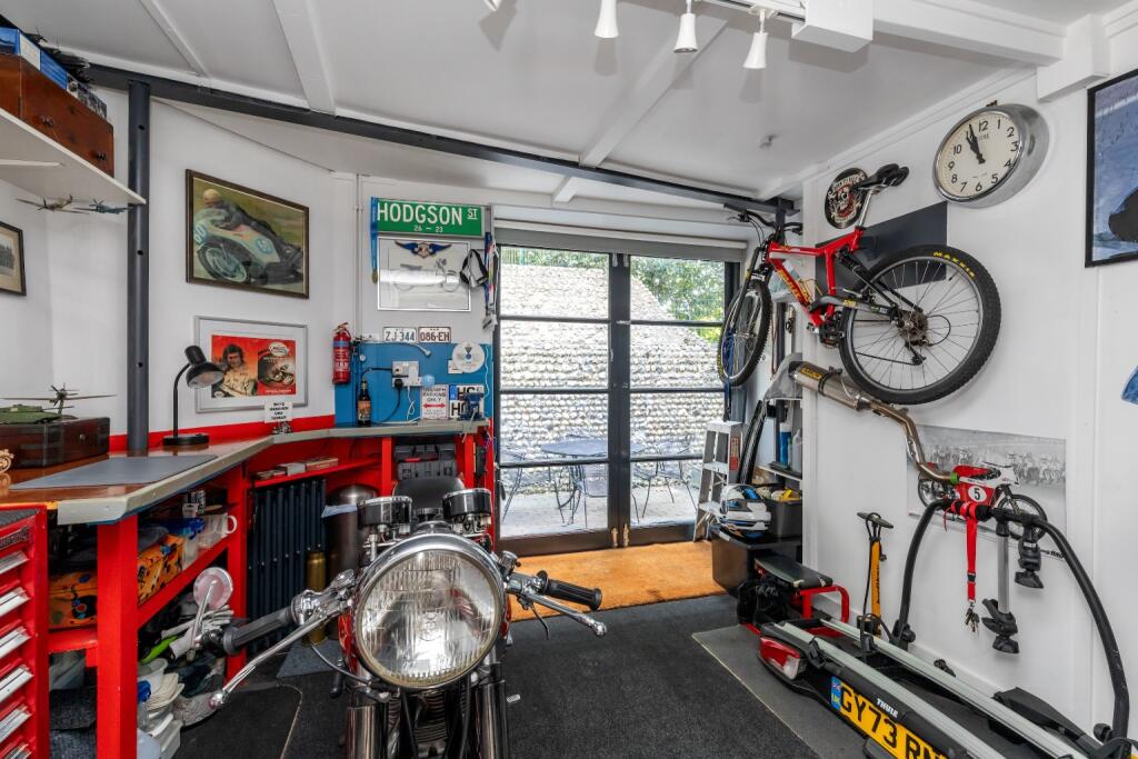 Additional image 13 of Park Road, Worthing, West Sussex, BN11 2AS