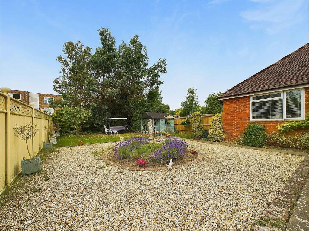 Additional image 13 of Wallace Avenue, Worthing, BN11