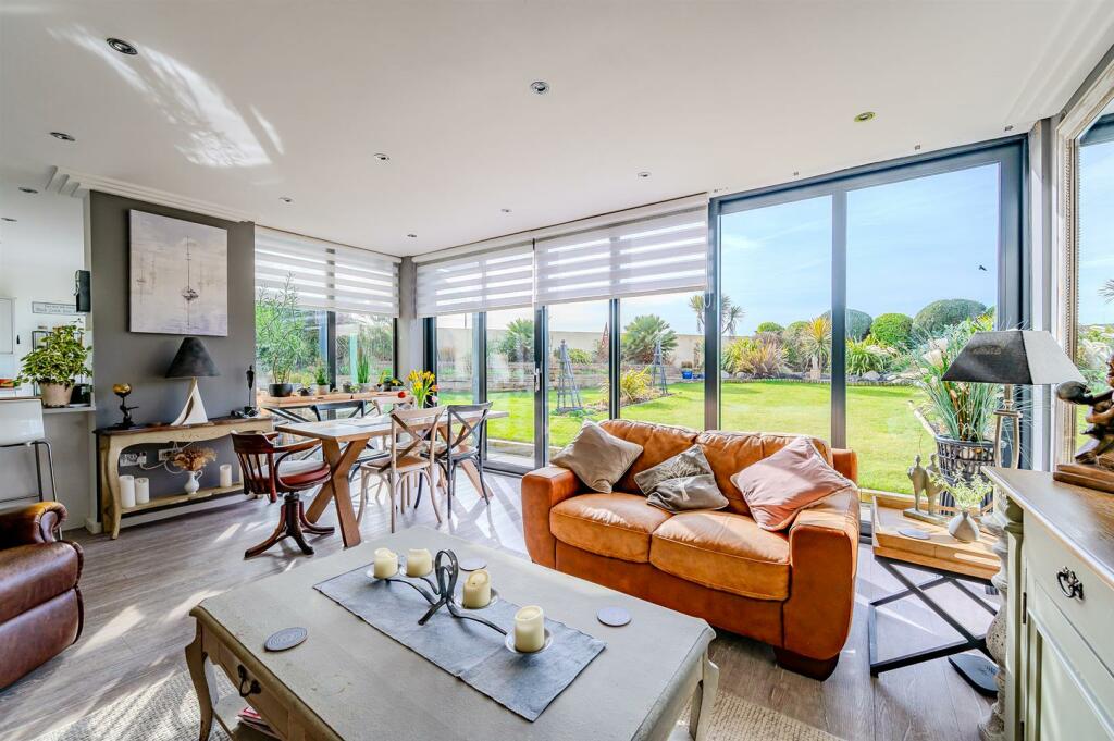 Additional image 7 of Corsica Close, Seaford