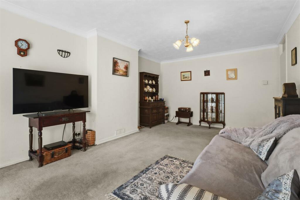 Additional image 7 of Glynleigh Drive, Polegate