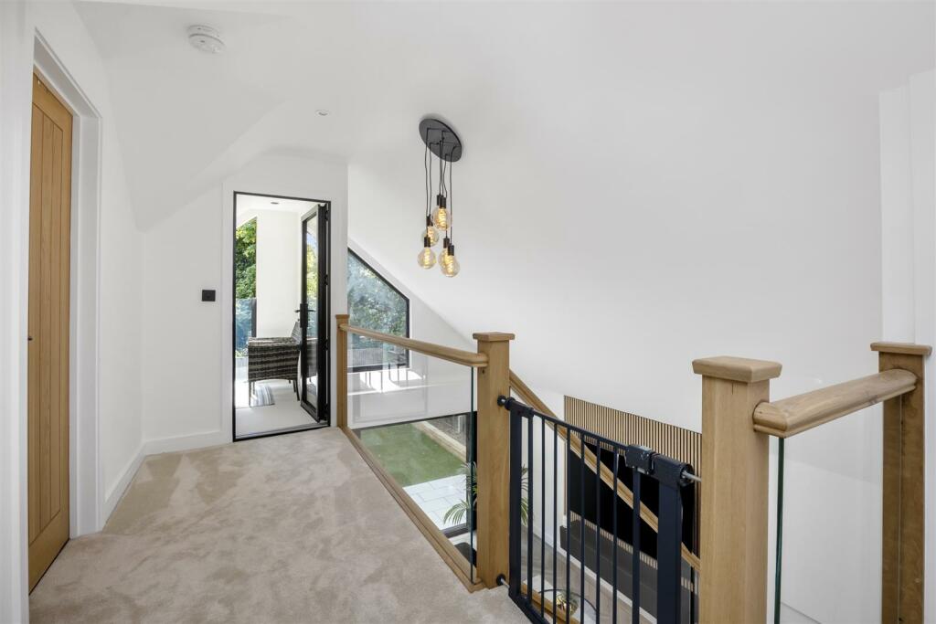 Additional image 29 of Aldsworth Avenue, Goring-By-Sea, Worthing