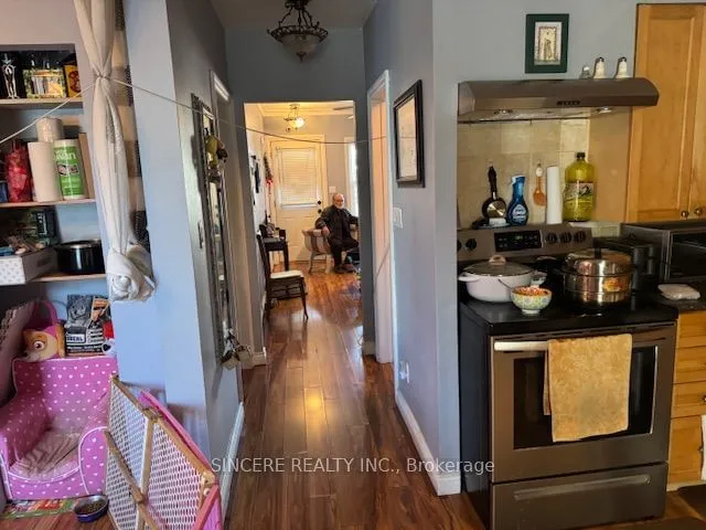 Additional image 10 of 26 Sixteenth St