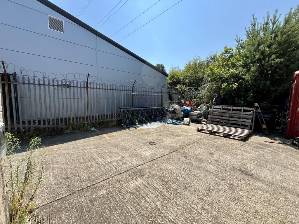 Additional image 6 of Unit 17, Dawkins Road Industrial Estate, Hamworthy, Poole, Dorset, BH15 4JY
