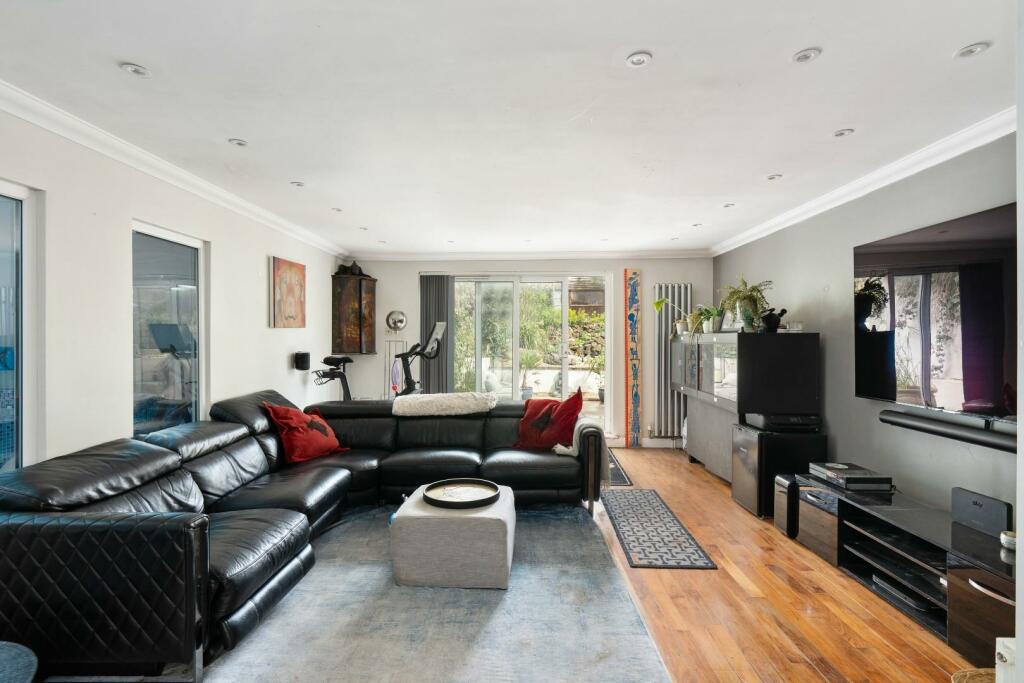 Additional image 4 of Marine Parade, Brighton