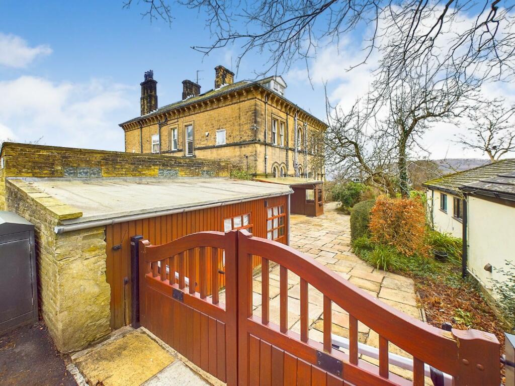Langley Road, Bingley, BD16 4AB
