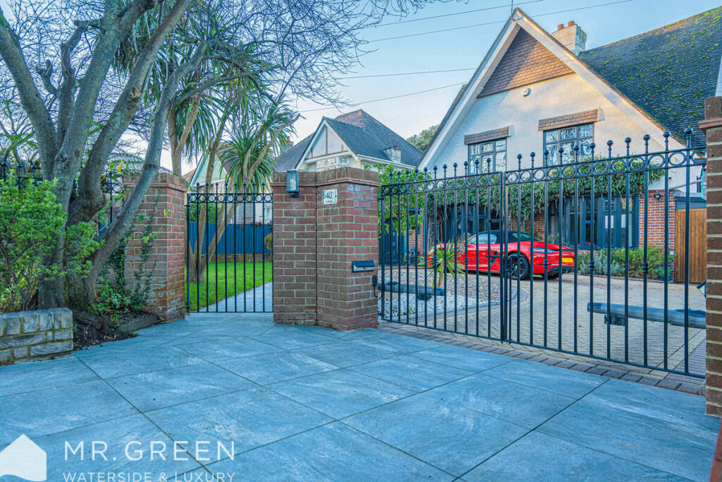 Additional image 44 of Carbery Avenue, Southbourne, Bournemouth, BH6 3LF