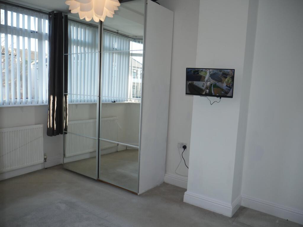 Additional image 8 of Leafield Crescent, Bradford, West Yorkshire, BD2