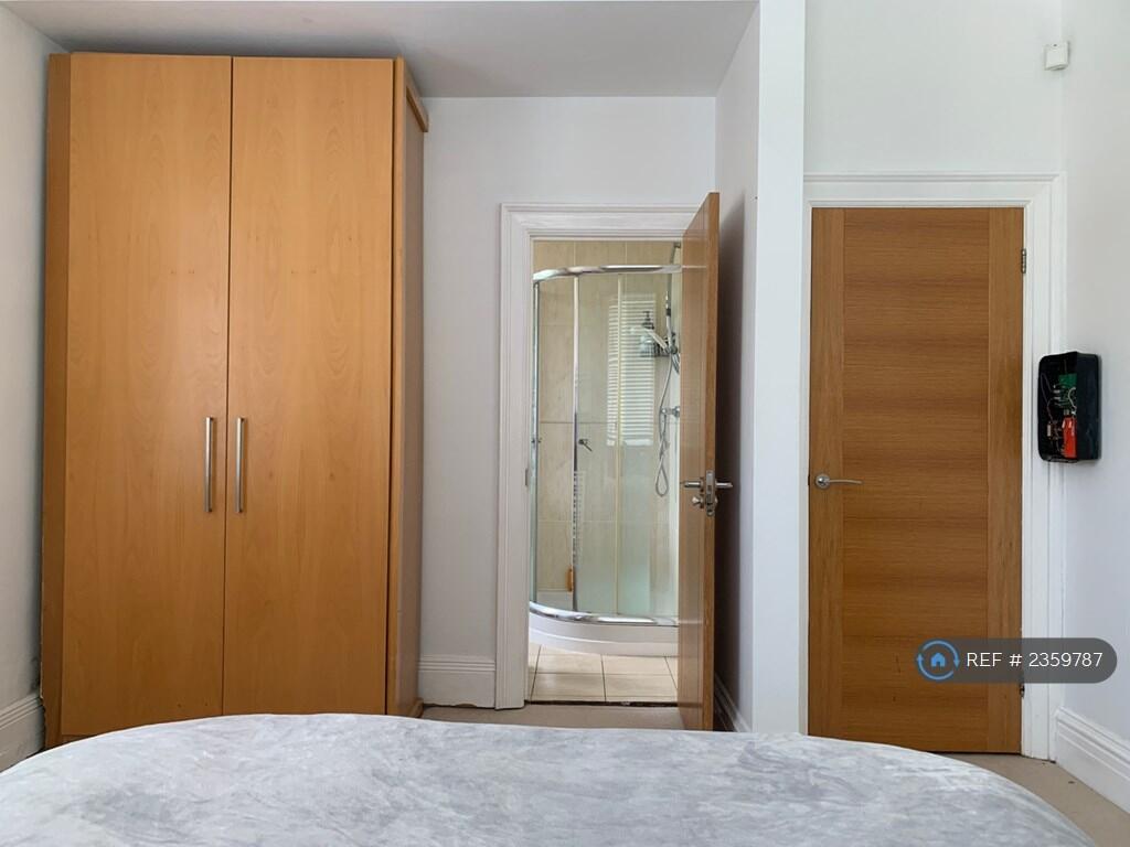Additional image 9 of Pine Lodge, Bournemouth, BH5