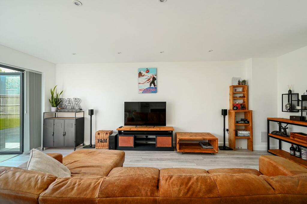 Additional image 7 of Harbour Way, Shoreham By Sea, West Sussex, BN43