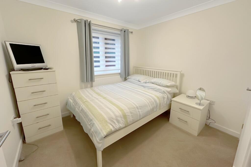 Additional image 9 of 379 Lymington Road, Highcliffe, Dorset. BH23 5EG