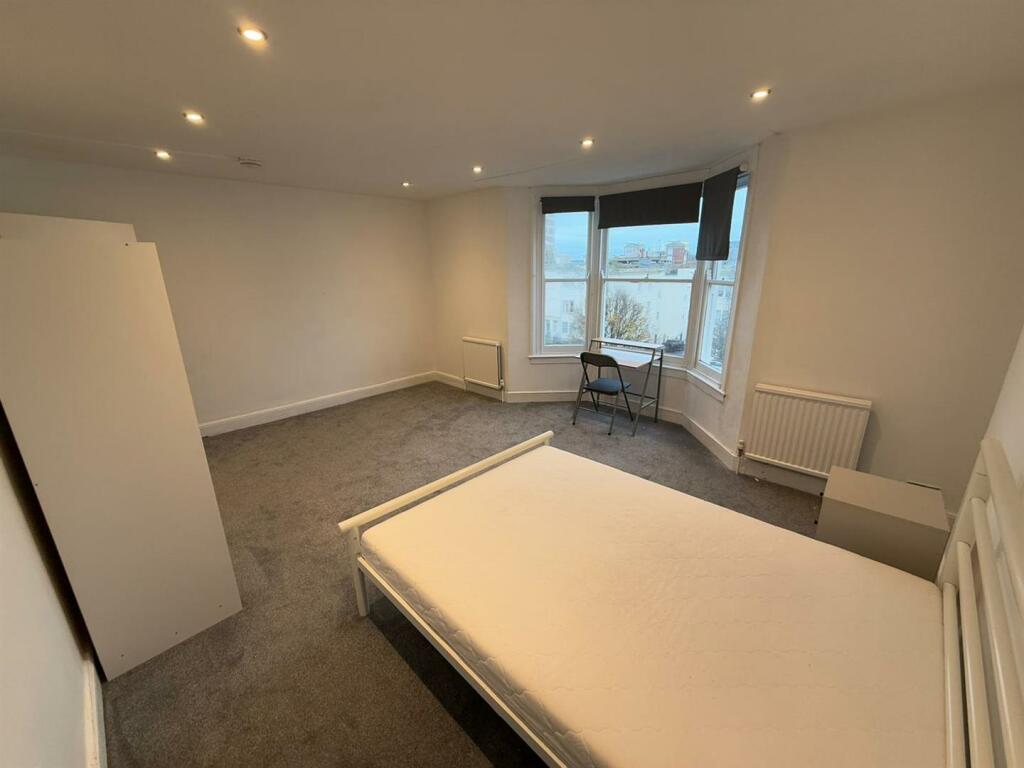 Additional image 5 of Clarence Square, Brighton