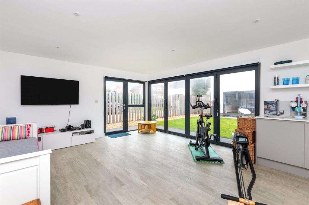 Additional image 20 of South Strand, East Preston, Littlehampton, West Sussex, BN16