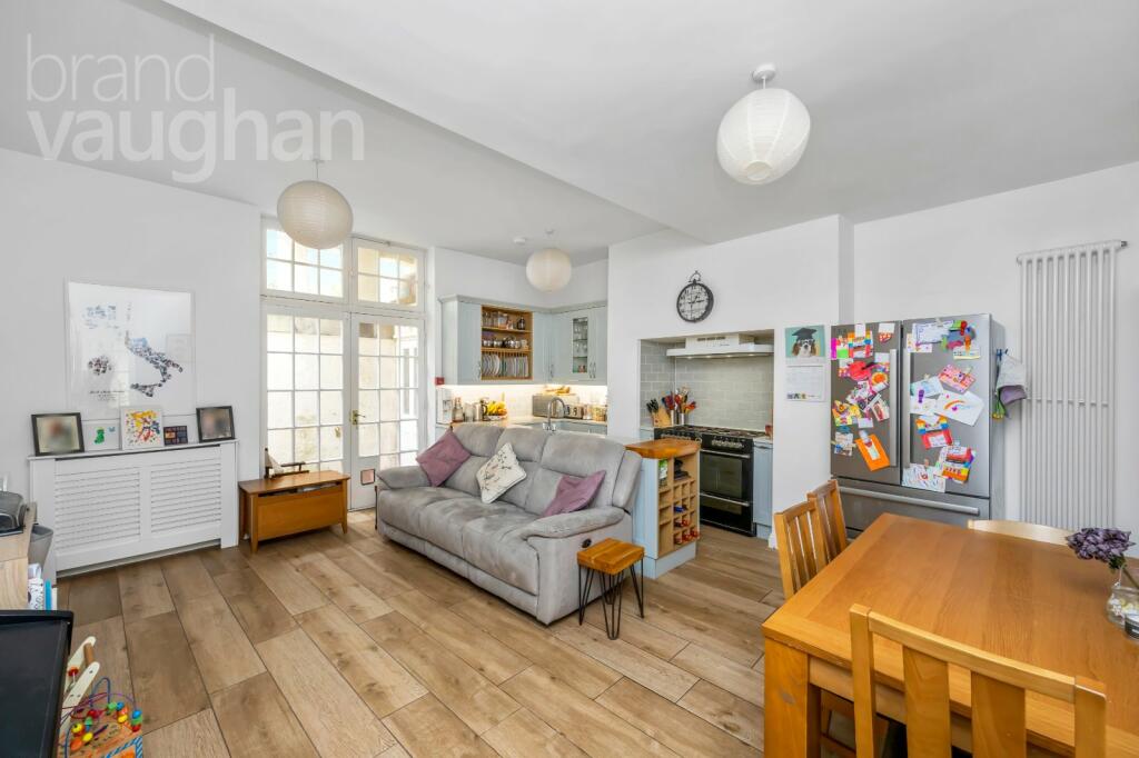 Additional image 7 of Adelaide Crescent, Hove, East Sussex, BN3