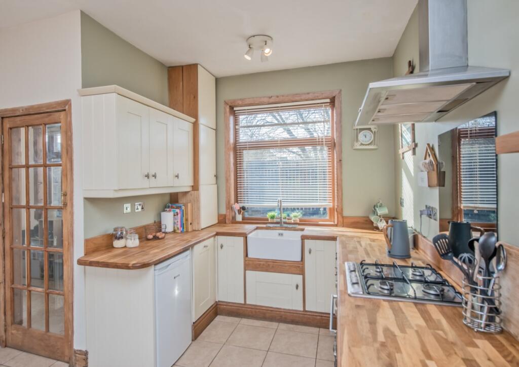 Additional image 3 of Wyke Crescent, Wyke, Bradford, BD12