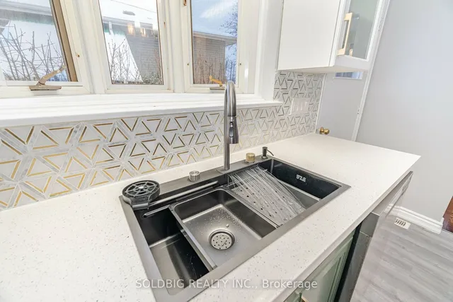 Additional image 21 of 4 Strathavon Dr