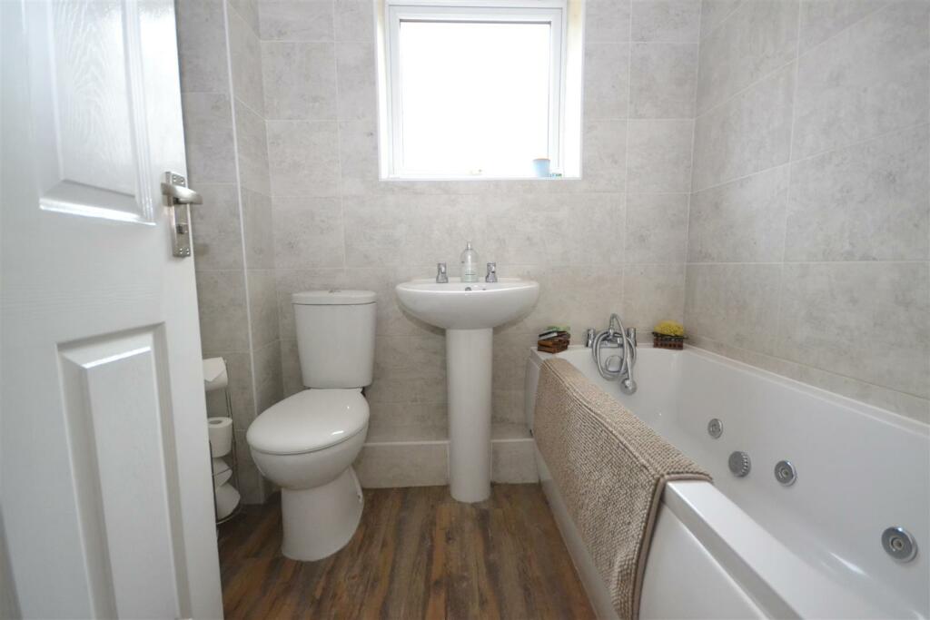 Additional image 13 of The Lea, Verwood