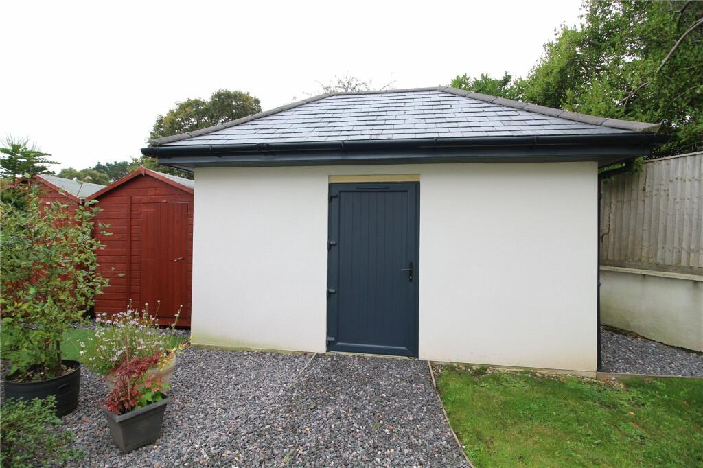 Additional image 10 of The Oaks, Barton Court Avenue, Barton On Sea, Hampshire, BH25