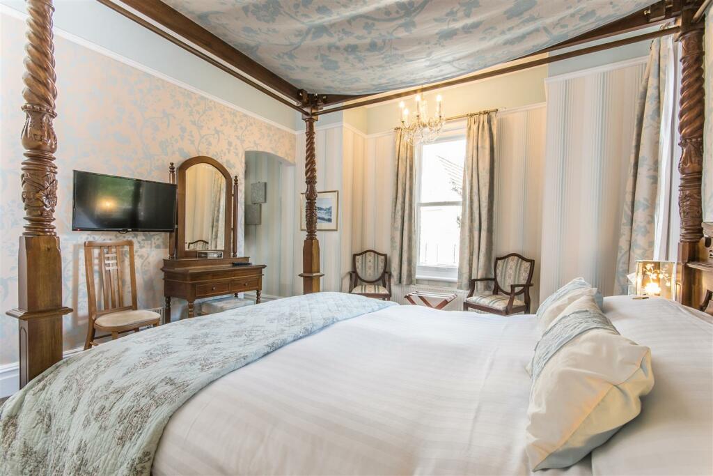 Additional image 32 of Pinewood Road, Branksome Park, Poole