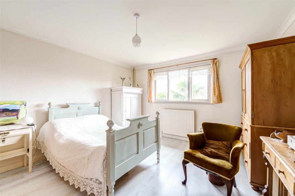 Additional image 11 of Courtlands Close, Goring-by-Sea, Worthing, West Sussex, BN12