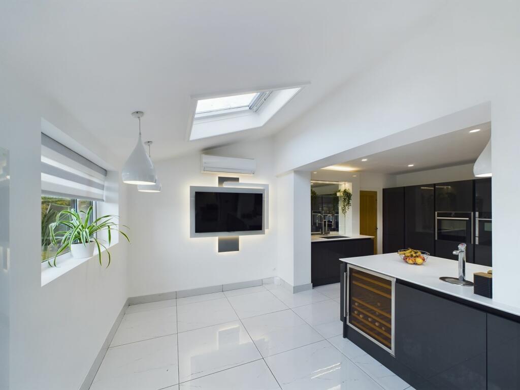 Additional image 16 of The Highgrove, Heaton, Bolton, BL1