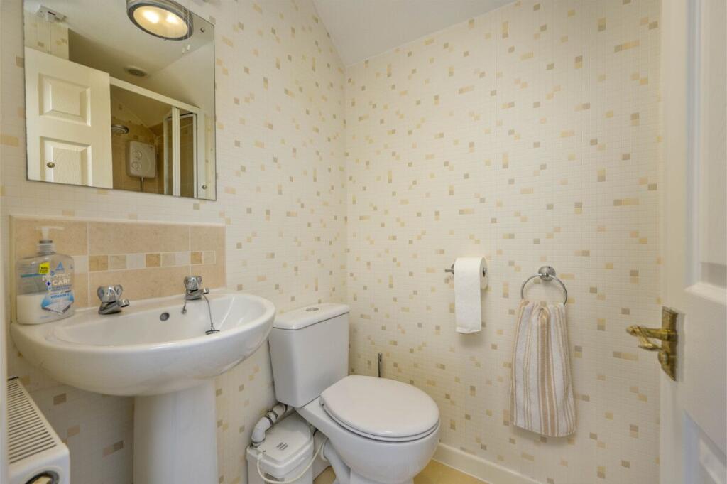 Additional image 19 of Moorland Road, Drighlington