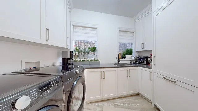 Additional image 21 of 55 Berkindale Dr