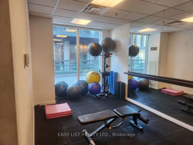 Additional image 36 of 51 Lower Simcoe St Unit 1501