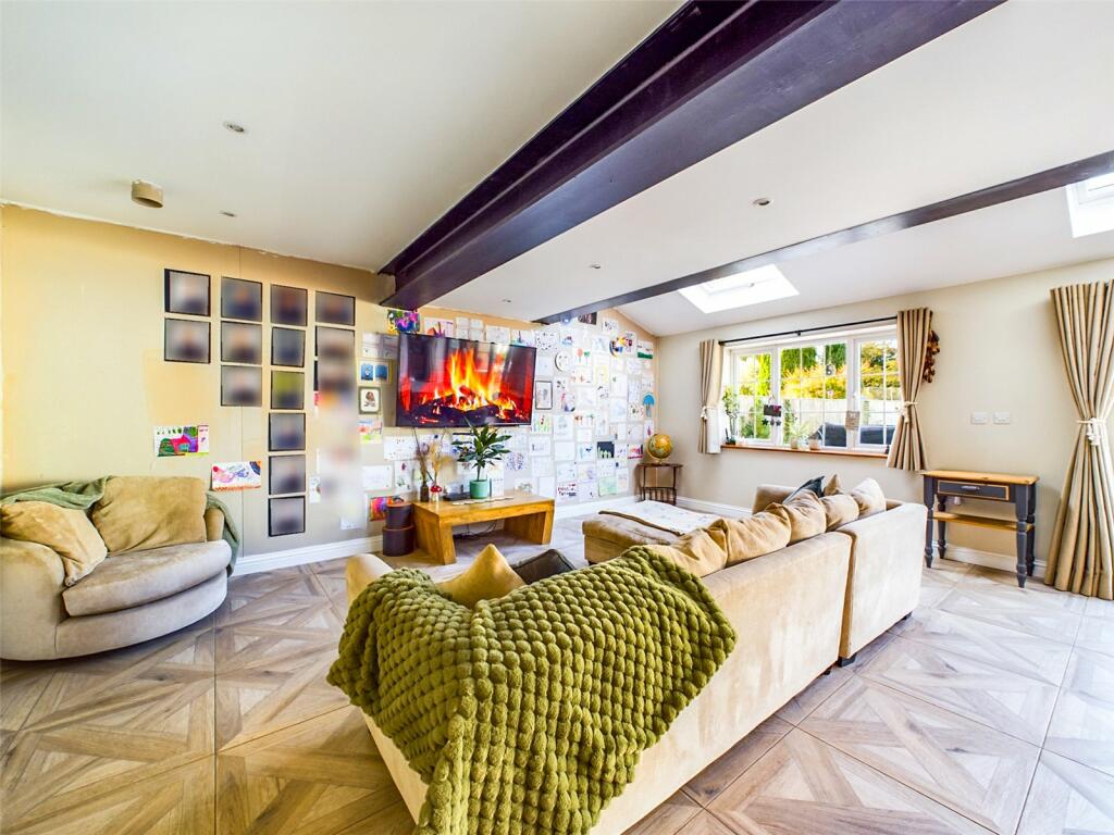 Additional image 15 of Walcott Avenue, Christchurch, Dorset, BH23