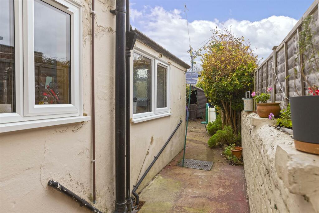 Additional image 18 of Becket Road, Worthing