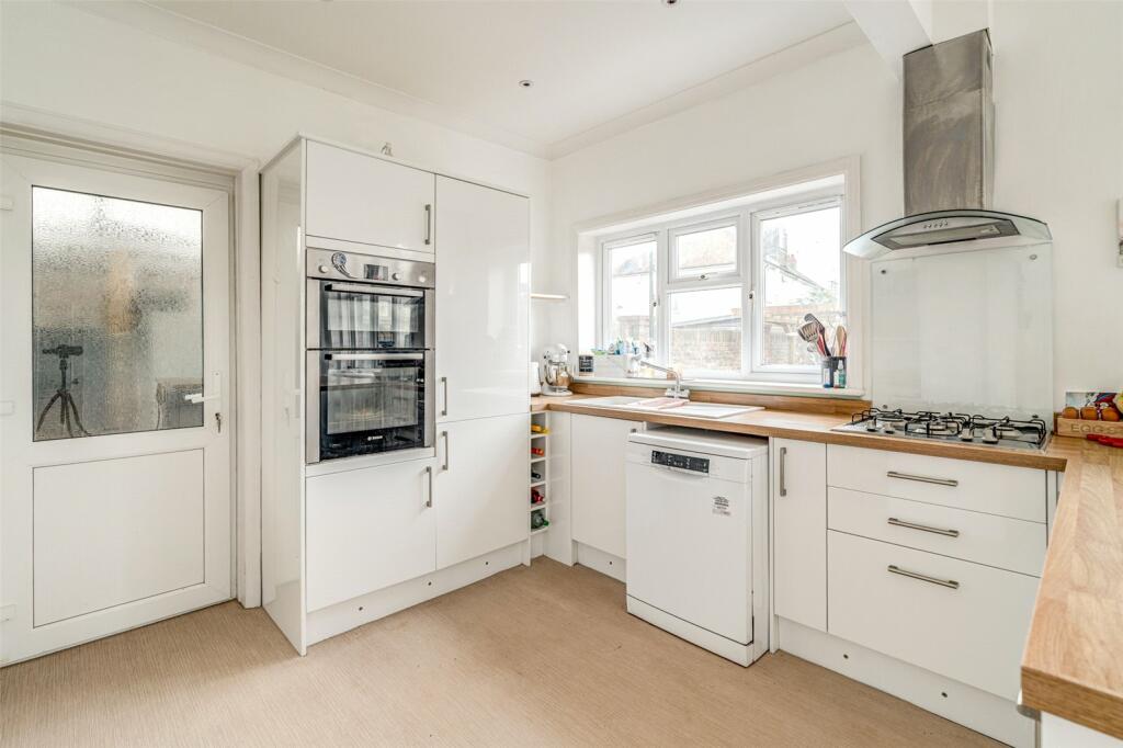 Additional image 29 of Wallace Avenue, Worthing, West Sussex, BN11