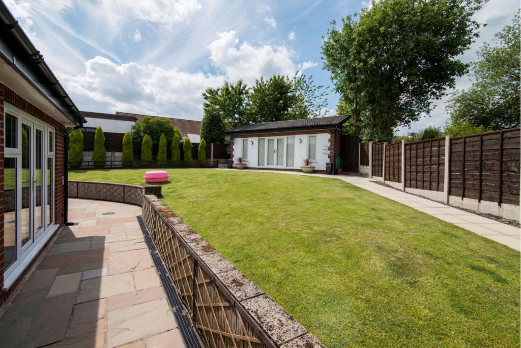 Additional image 24 of Turton Close, Bury, BL8