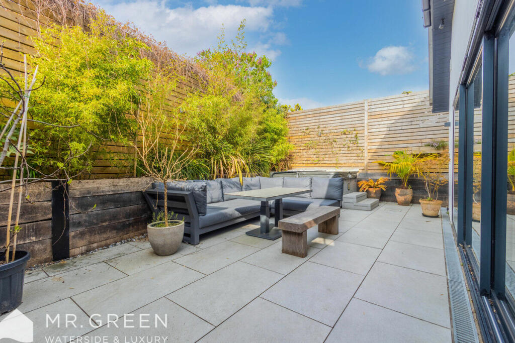 Additional image 7 of Old Bridge Road, Iford, Bournemouth, BH6 5RG