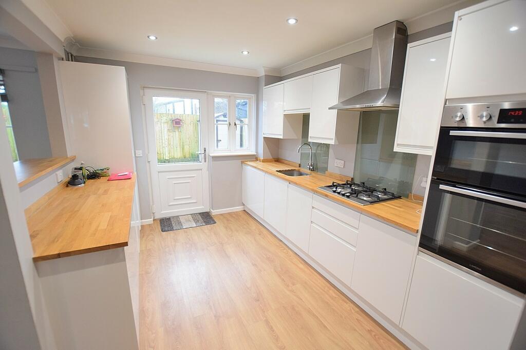 Additional image 11 of Churchill Court, New Milton, Hampshire. BH25 6EL
