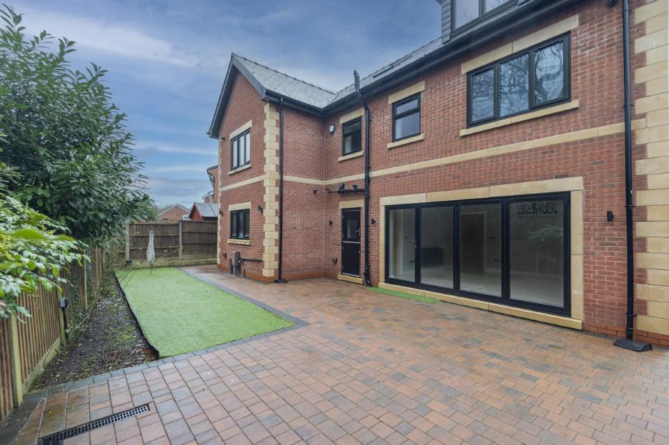 Additional image 35 of Easedale Road, Heaton, Bolton