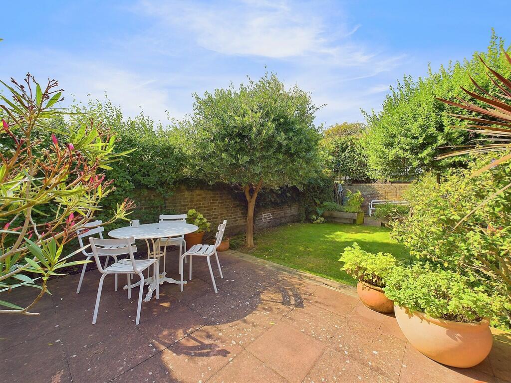 Additional image 17 of Walsingham Road, Hove, BN3 4FF