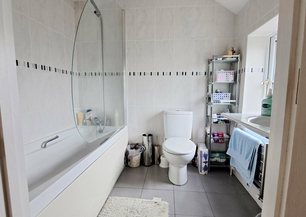 Additional image 13 of Derritt Lane