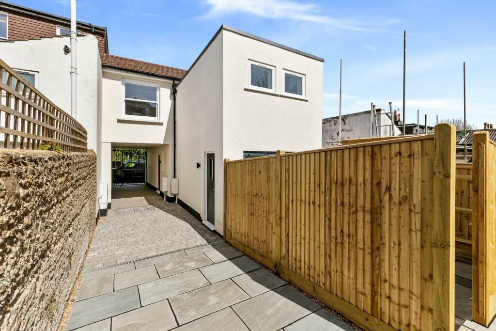 Additional image 22 of Howard Terrace, Brighton