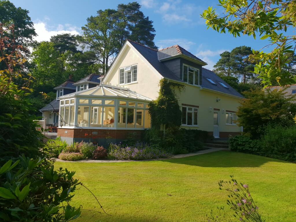 Additional image 16 of Burley Road, Christchurch, BH23