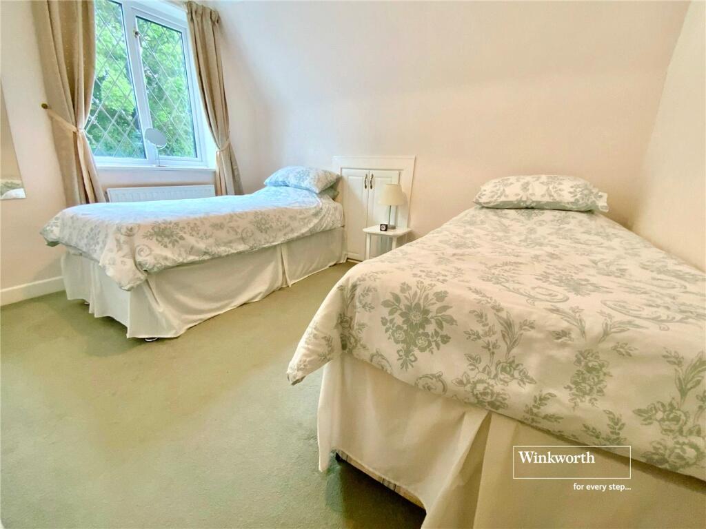 Additional image 21 of East Cliff Way, Friars Cliff, Christchurch, Dorset, BH23