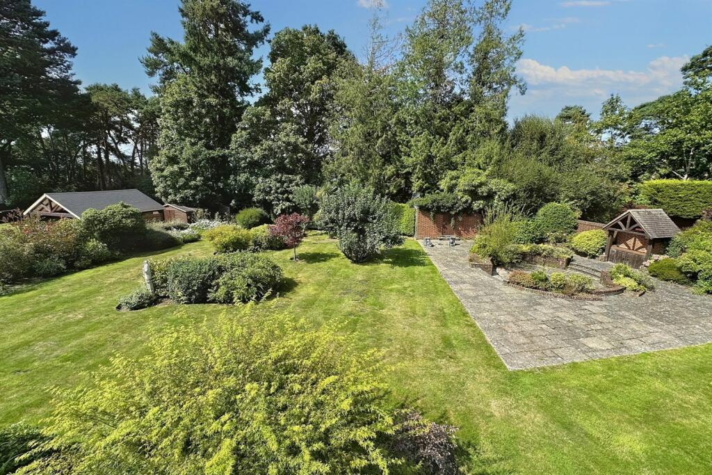 Additional image 19 of Ferndown