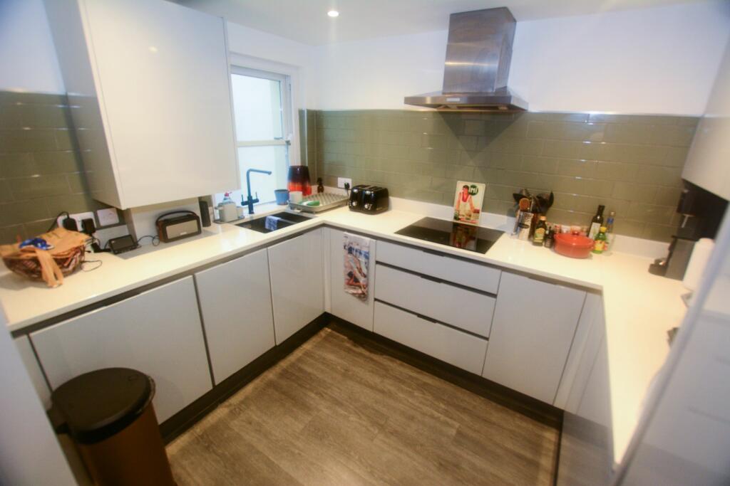 Additional image 9 of Cross Street, Hove