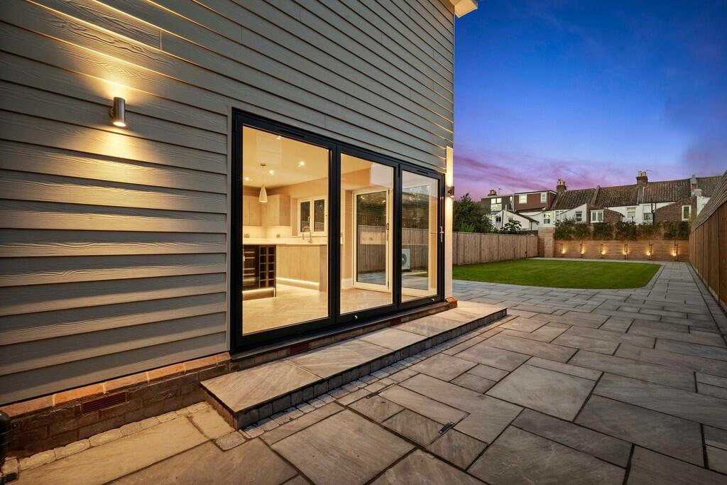 Additional image 13 of Worthing, West Sussex