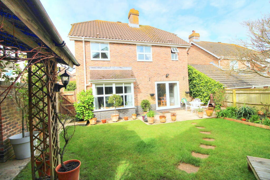 Additional image 8 of Chiltern Close, Eastbourne, BN23 8HD